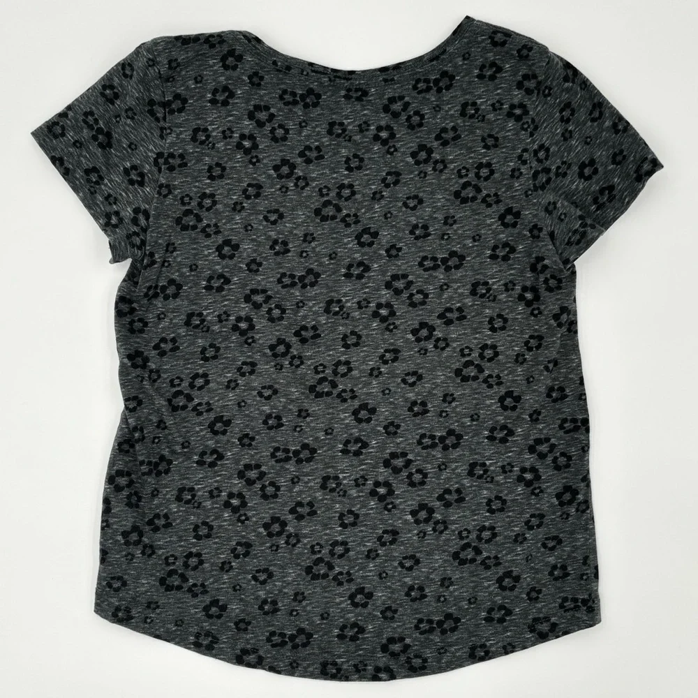 EUC Old Navy Girls Flower Tee